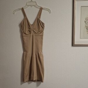 SPANX Invisible Cami Slip Beige Chemise Shapewear Size Large